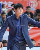 百家乐-这可是季后赛啊！邱彪本场12人轮换&amp;陶汉林时间最少也有5分22秒